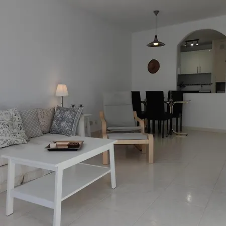 Lena Estepona